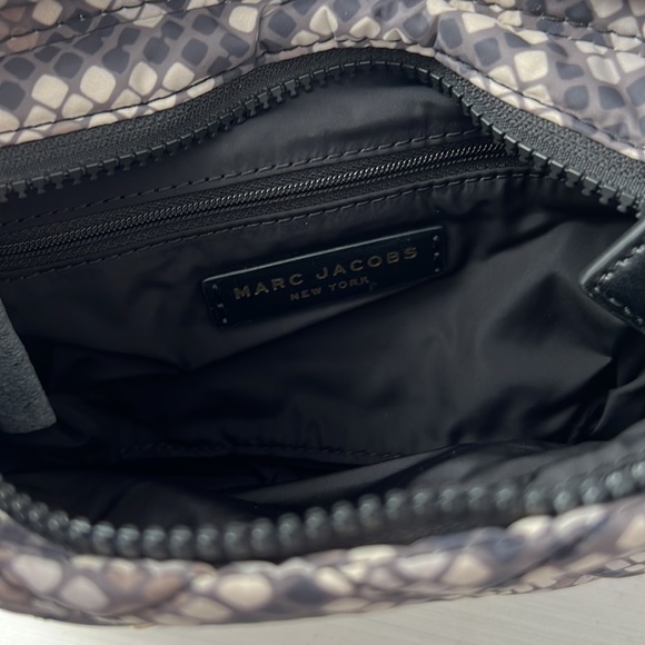 Marc Jacobs nylon crossbody - Picture 7 of 8
